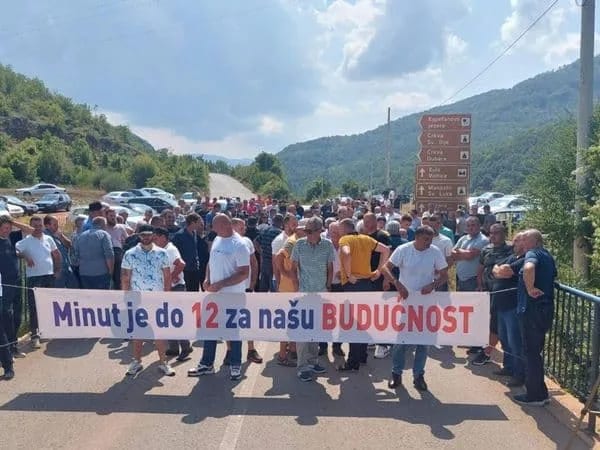 Kovačević ignoriše pozive: Župljani prijete blokadom odvoza rude