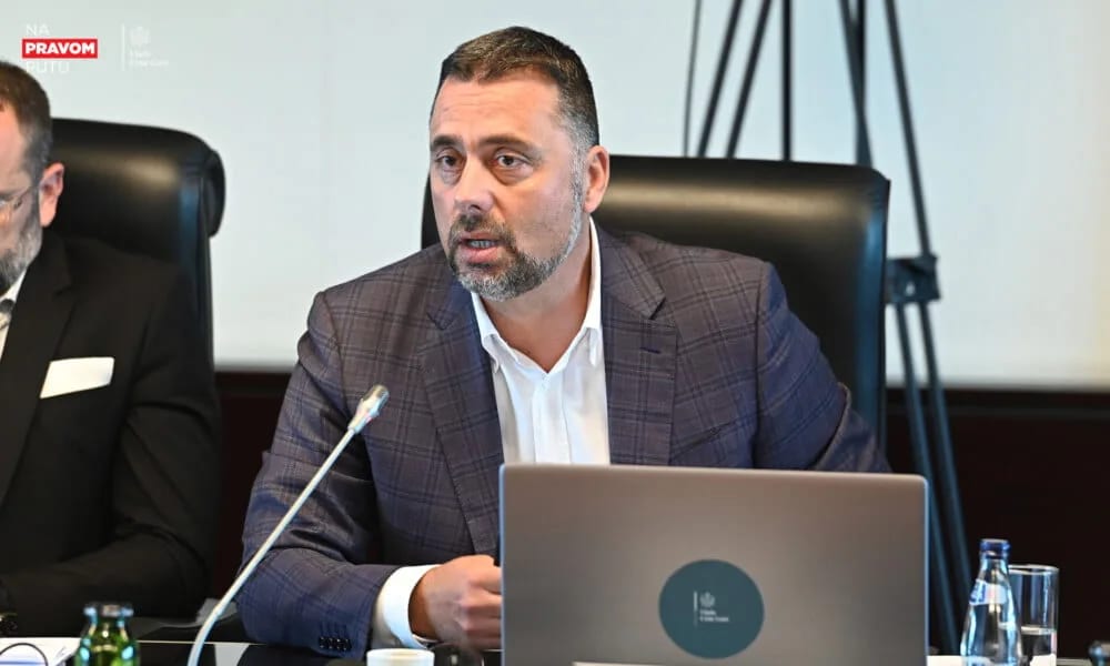 Đurović: U prvih šest mjeseci 40,53 odsto više gostiju