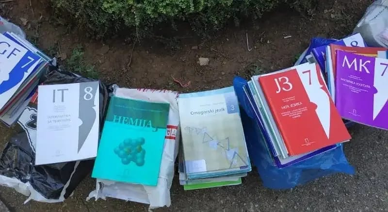 Država daje četiri miliona za udžbenike, a ne propisuje obavezu šta sa iskorišćenim knjigama