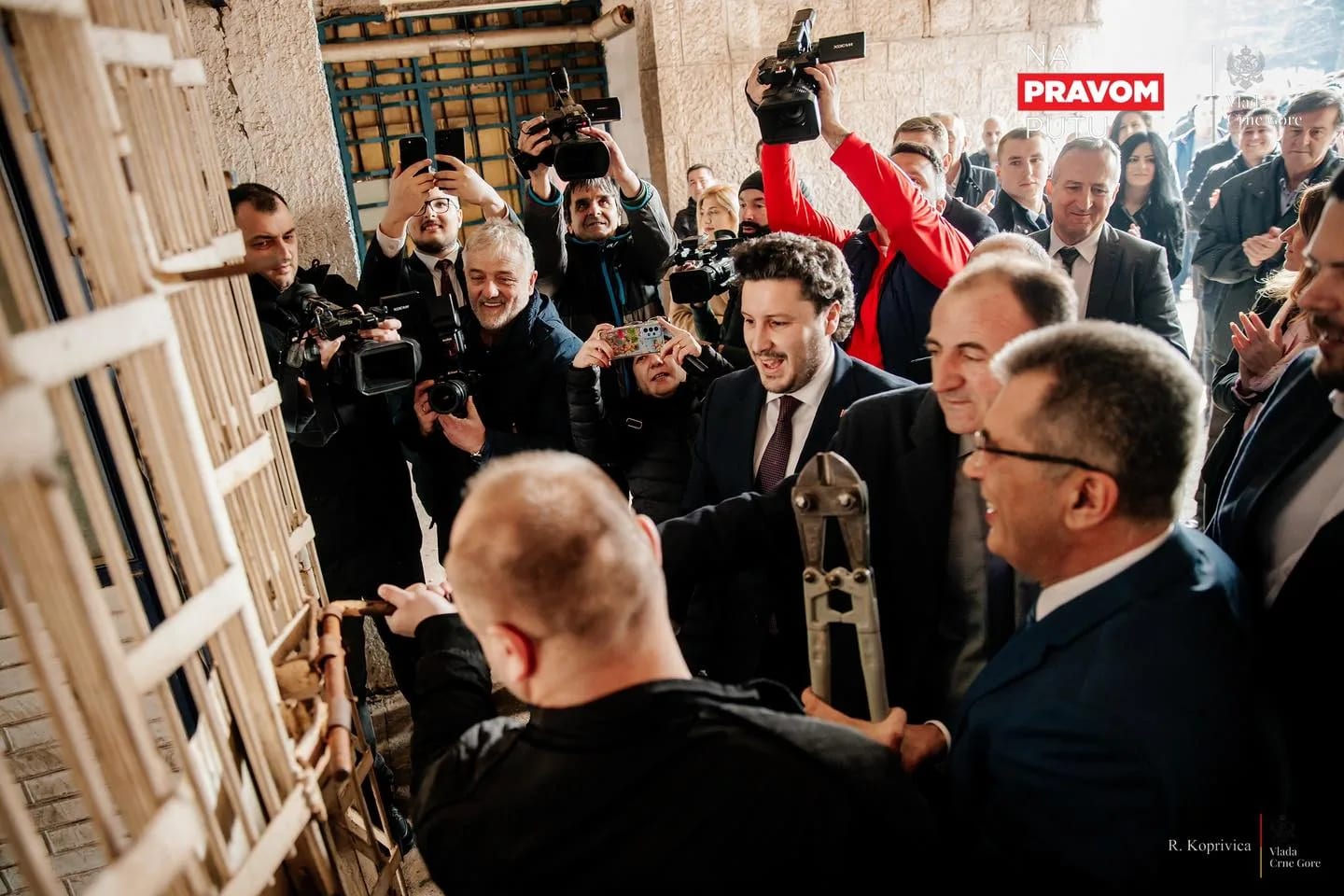 EPCG zabranjena dodjela državne pomoći Željezari, dok ne utvrde da li je kupovina imovine bila u skladu sa Zakonom