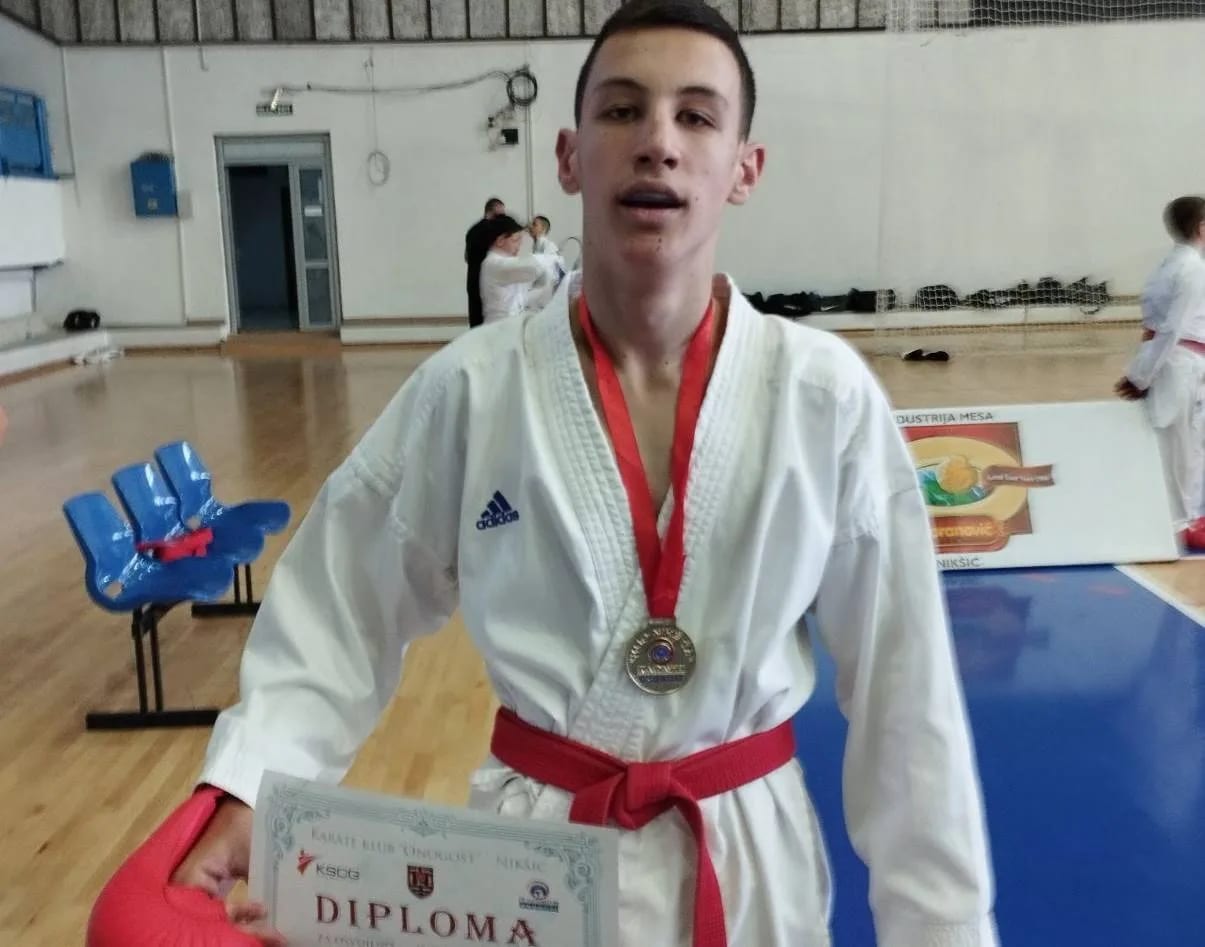 Dva zlata za omladinski karate klub Mawashi
