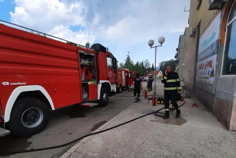 Zgrade u Nikšiću uglavnom bez protivpožarne opreme