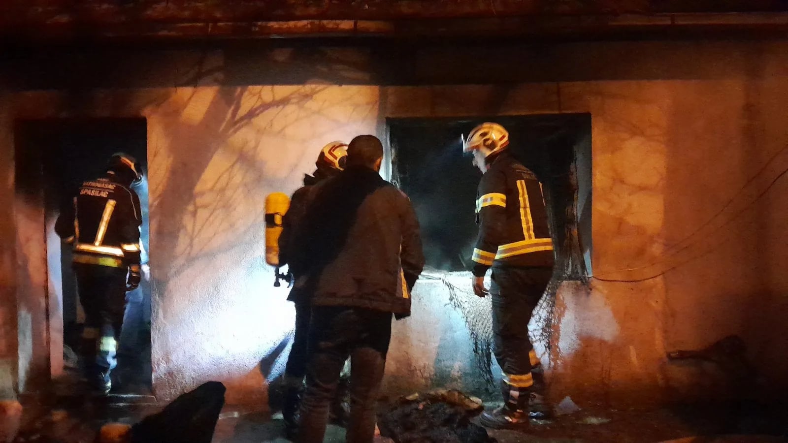 Gorjela kuća, nema povrijeđenih