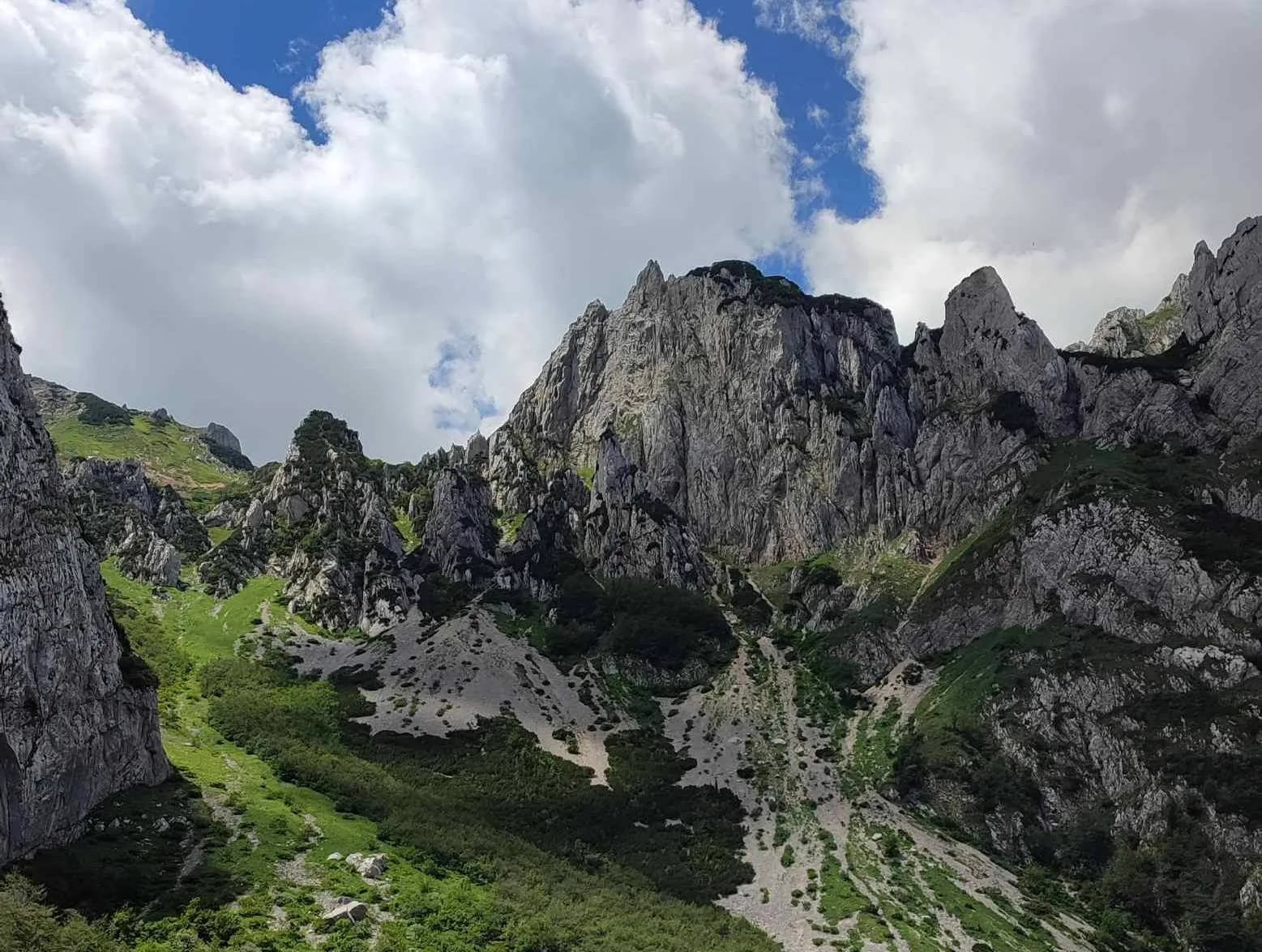 Planinar povrijeđen na Durmitoru, akcija u toku