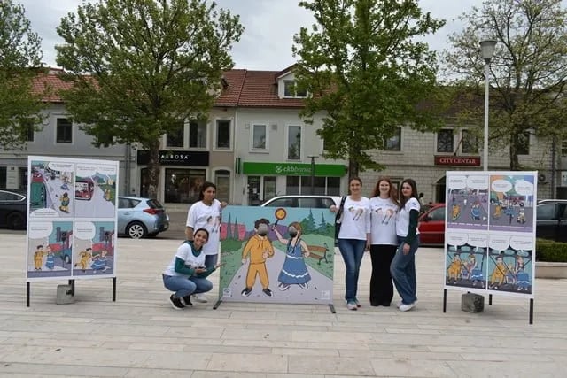 Izložba dječijeg stripa na Trgu slobode