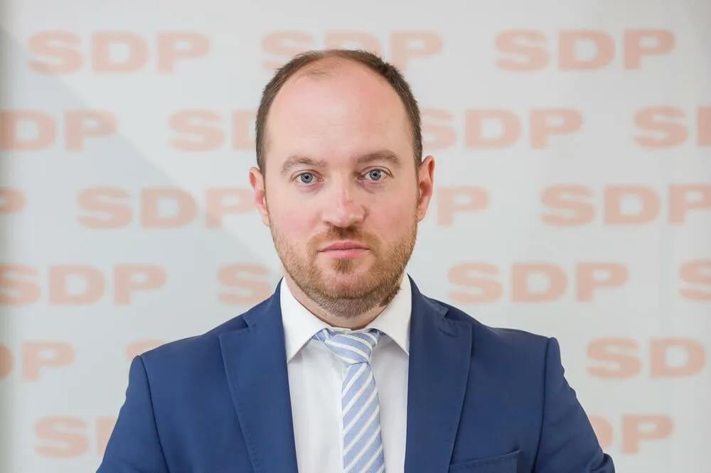 Stanić: Ministar zamišlja da se paf-paf politkom može voditi energetski sektor