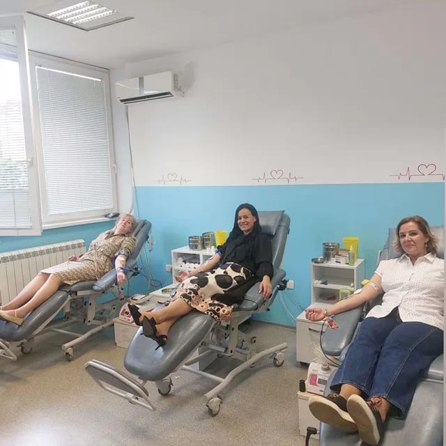 Alijansa žena DPS Nikšić organizovala akciju dobrovoljnog davanja krvi