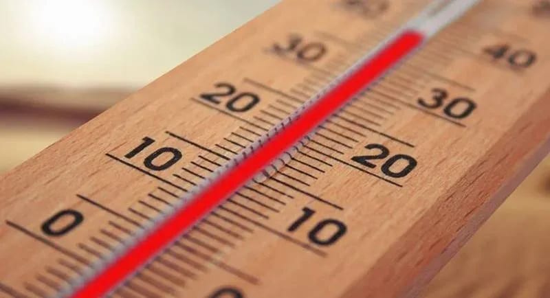 Izbjegavajte izlaganje suncu, pijte vodu, ne ostavljajte djecu u parkiranim automobilima...