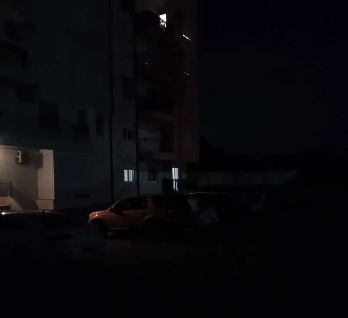 ČITAOCI ŠALJU: Još jedan nikšićki kvart u mraku