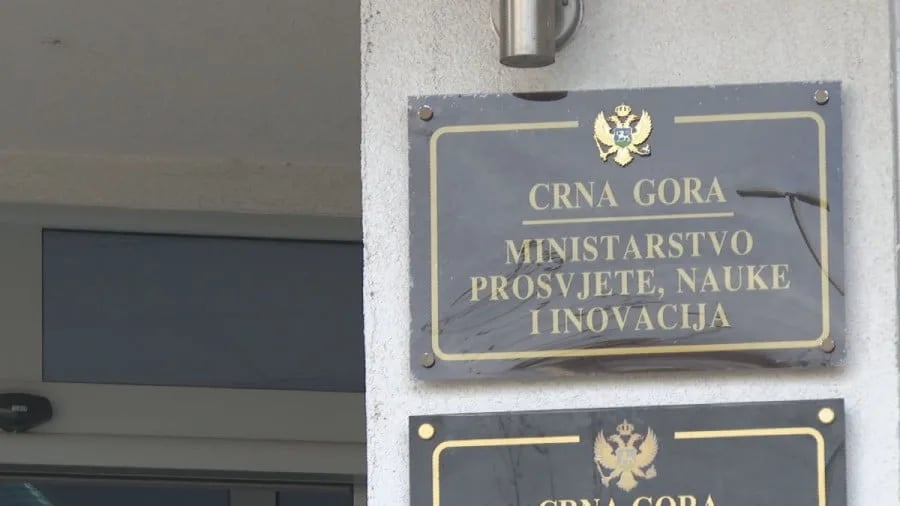Ministarstvo: Napad na prosvjetne radnike da bude krivično djelo
