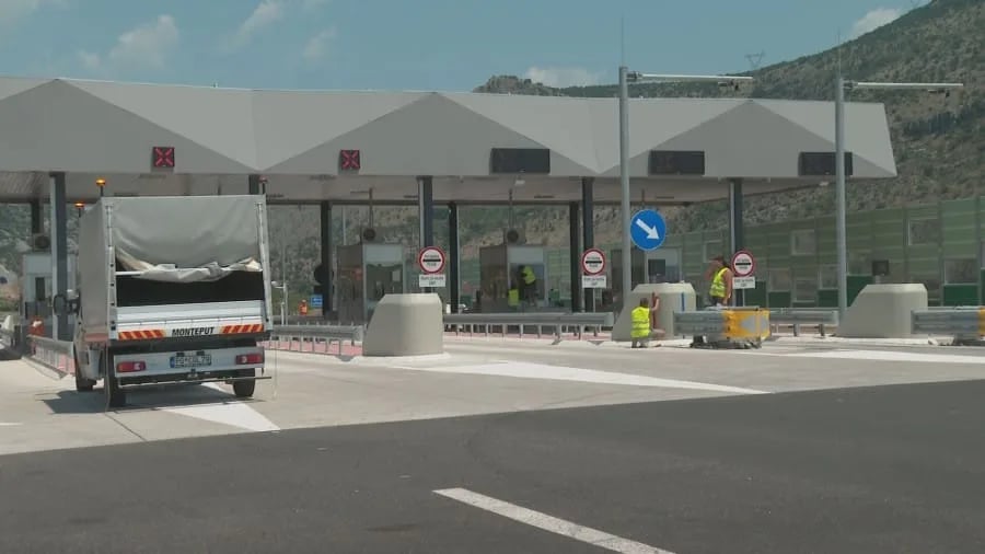 Intenzitet saobraćaja za osam mjeseci veći oko šest odsto