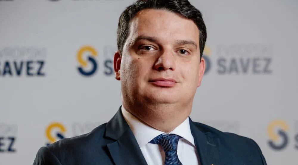 Odžić: Kovačević misli da ako je ugasio rasvjetu u Nikšiću građani ne vide bruku oko Q groznice