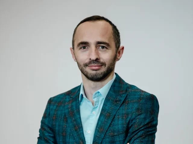Šućur: Mujović uspio da za pola godine anulira rekordne rezultate EPCG-a