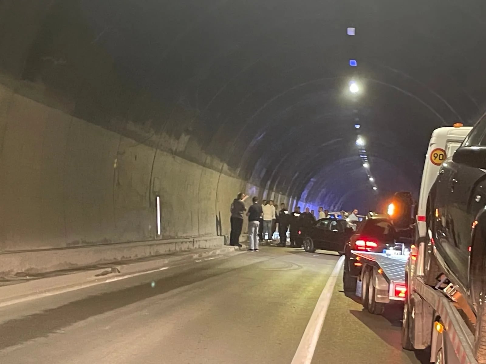 Udes u tunelu Budoš, lakše povrijeđeno troje djece