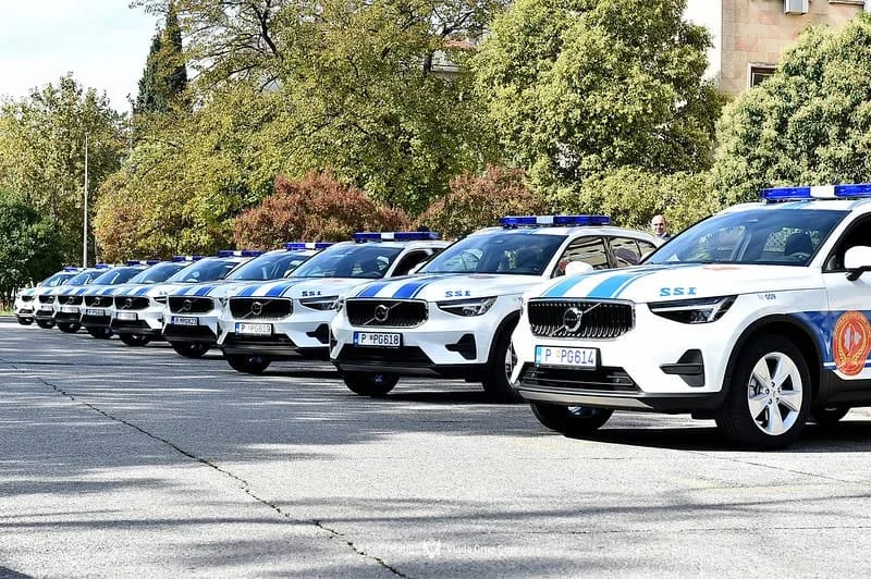 Stigla nova vozila policije