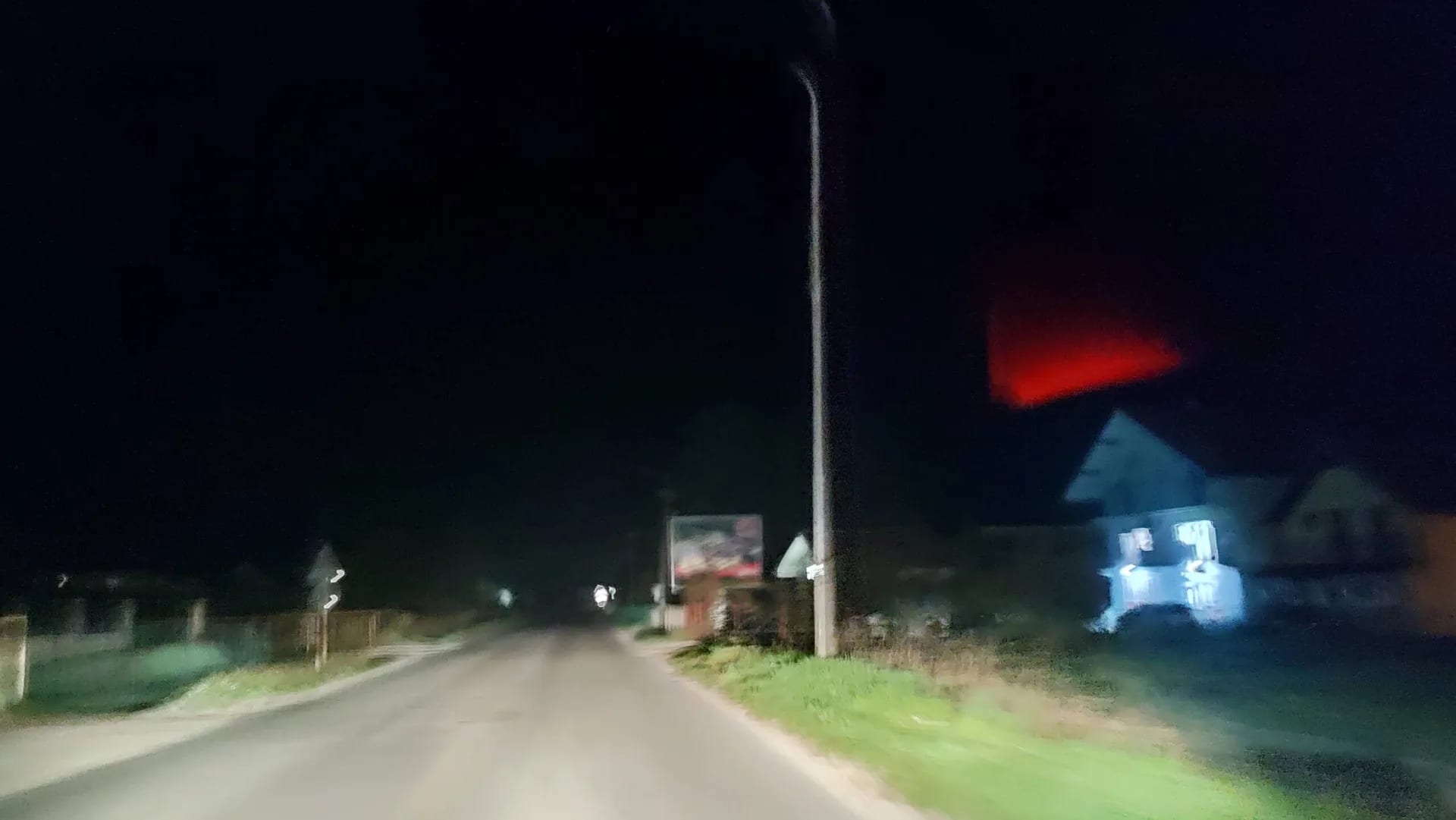 ČITAOCI ŠALJU: Vožnja nebezbjedna bez rasvjete