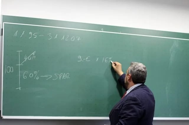 Nastavnike napadaju, nekad bili autoritet za roditelje i učenike