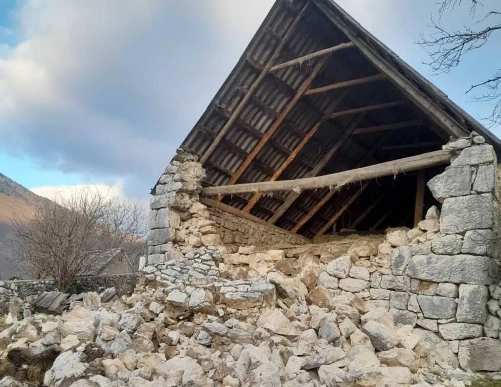 Izvještaj o posledicama zemljotresa kod Nikšića proslijeđen Vladi: Šteta na 518 objekata procijenjena 405.000 eura