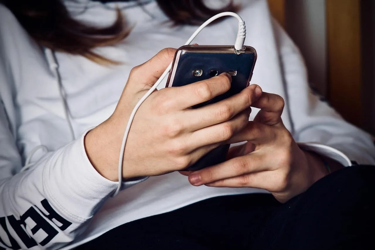 Policija upozorila roditelje na opasnost od novog TikTok izazova