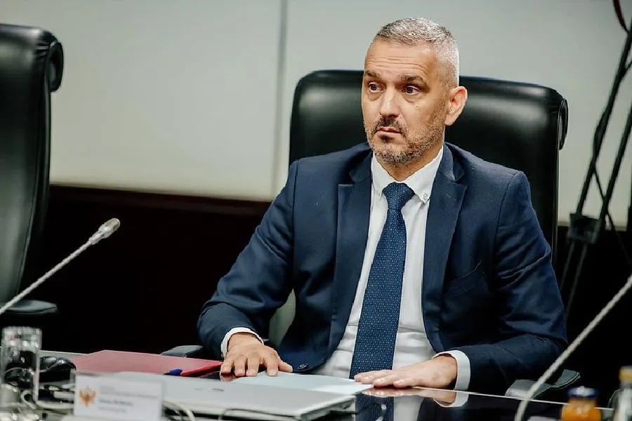Brđanin podnio ostavku, Šćepanović v.d. direktora policije