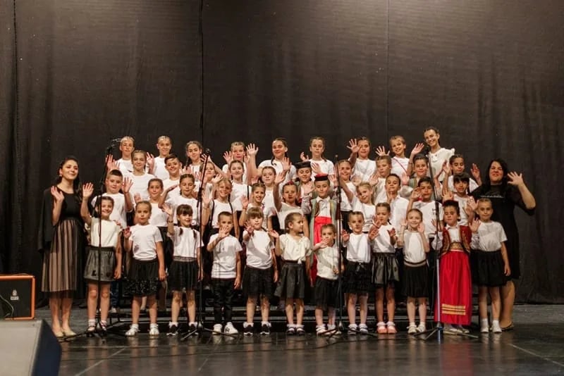 Djeca kroz pjevanje rastu
