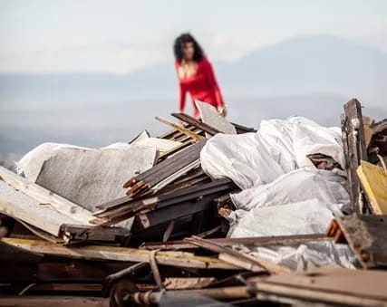 Performans članica Ecopatriotizma na Kakarickoj gori