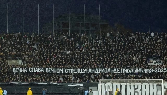 Oproštaj navijača Partizana od Andrije Delibašića