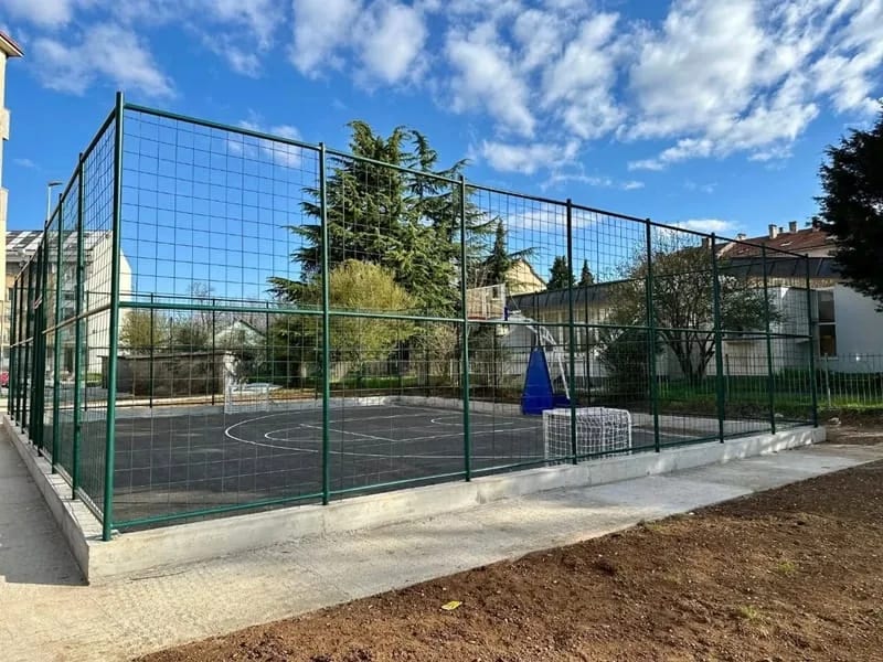 U Staroj varoši otvoreno novo igralište