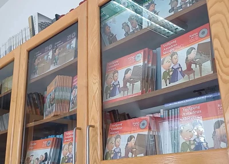 VIDEO: Međunarodni je dan knjige za djecu, evo šta o knjigama kažu učenici OŠ "Olga Golović"
