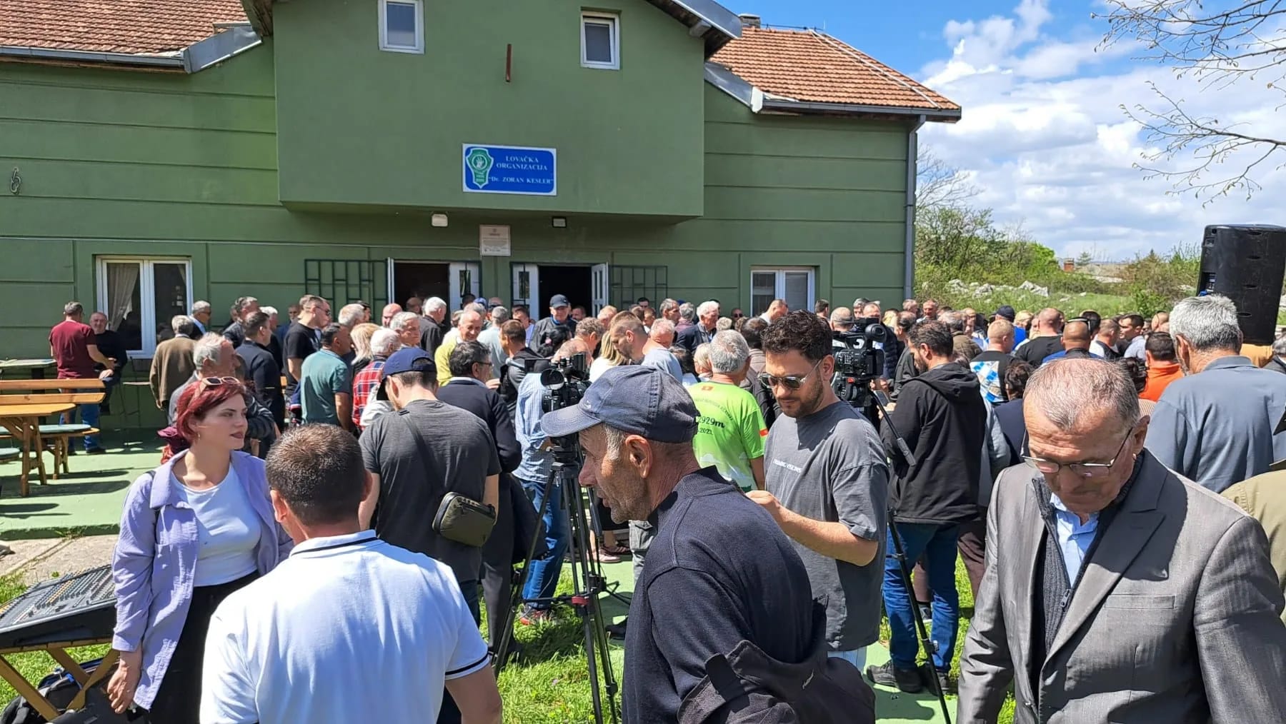 Traže da se oslobode lovci koji su usmrtili medvjeda: "Branili su naše živote i imovinu"