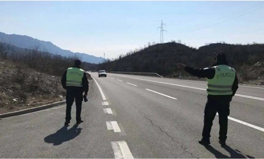 Tokom vikenda skoro 50 vozača lišeno slobode zbog vožne pod djestvom droga i alkohola