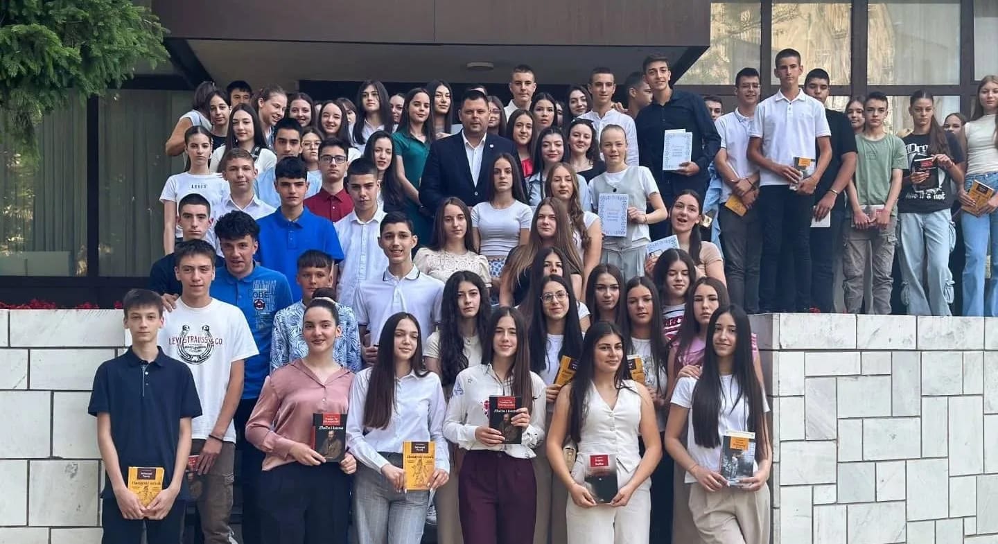 Opština organizovala prijem za "lučaše", nagrađeni najbolji osnovci