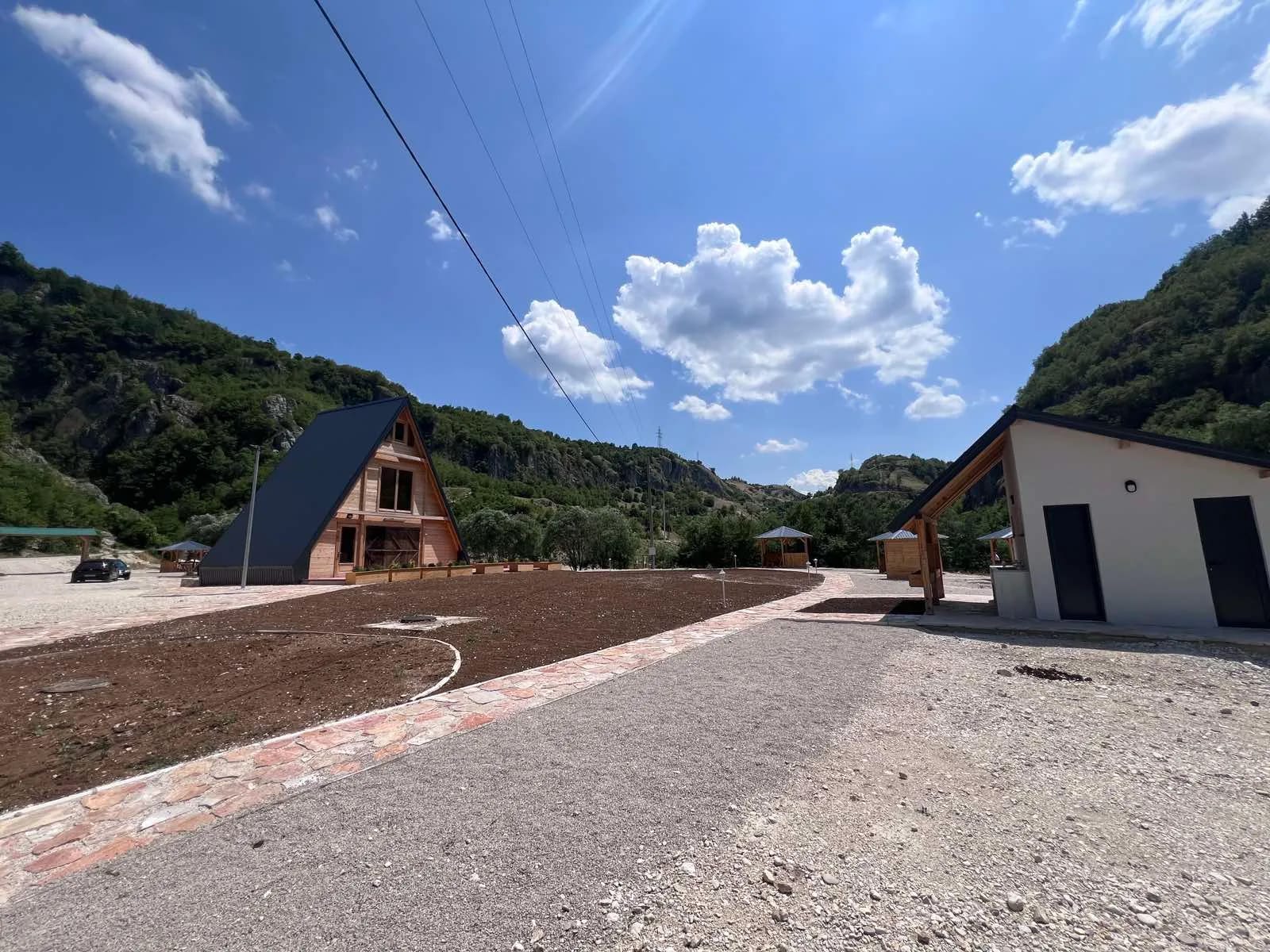 (FOTO) Novi sadržaji i objekti u Parku prirode “Dragišnica i Komarnica”