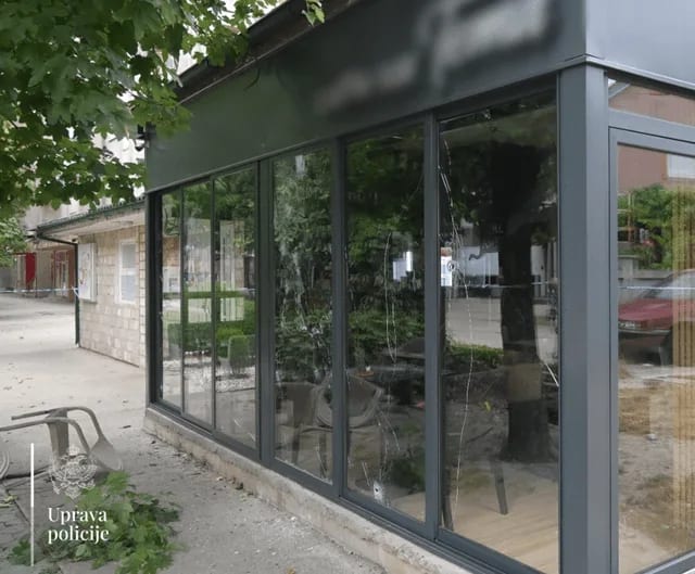 Uhapšen maloljetnik zbog aktiviranja eksplozivne naprave pred lokalom