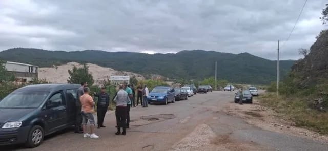 Mještani Zagrada: Nećemo dozvoliti odvoženje šljunka, dok ne dobijemo projekat rekultivacije