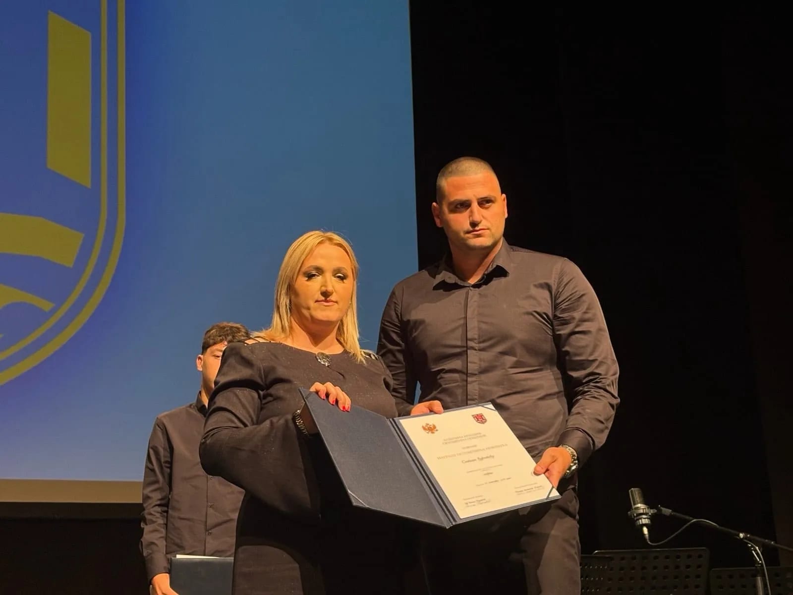 Porodica Đurković Nagradu oslobođenja usmjerila u humanitarne svrhe