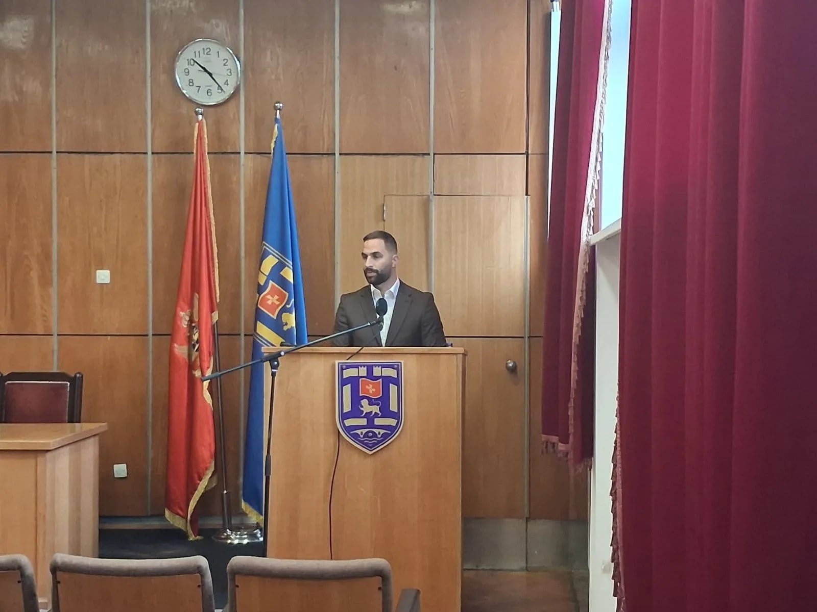 Sjednica odložena zbog nedostatka kvoruma, Muratović: Danas ste pokazali koliko ne poštujete građane