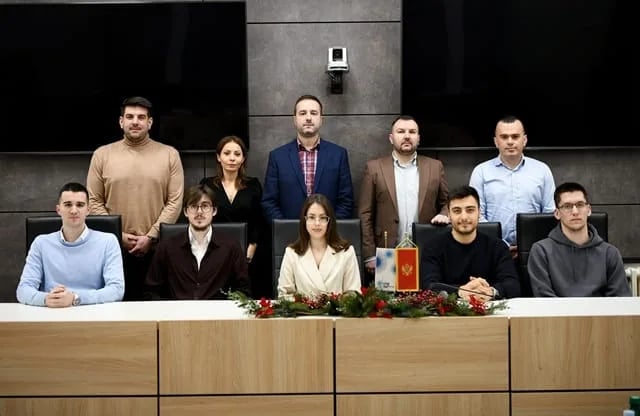 Dodijeljene stipendije Fondacije „Dobrilo Gačević“