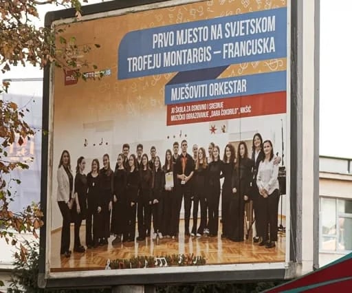 Mješoviti orkestar Muzičke škole na bilbordu