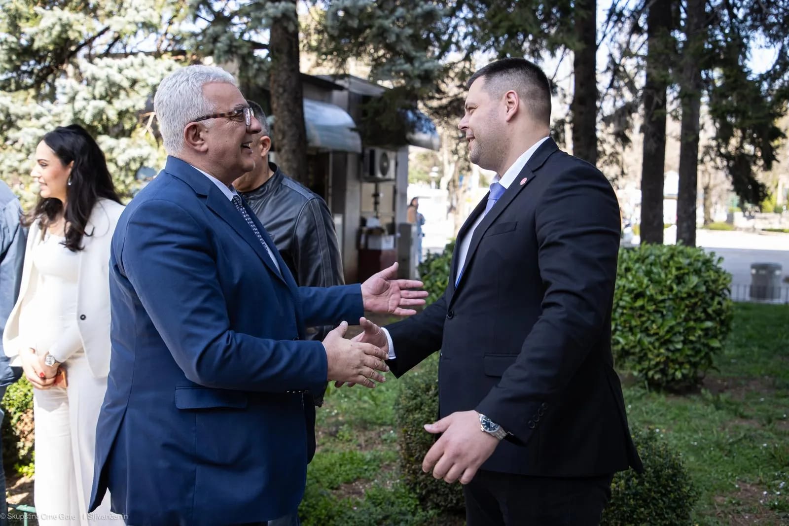 Opština Nikšić častila Mandića ručkom od 1.647 eura