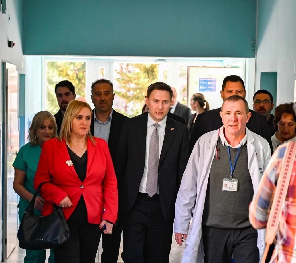 Predstavnici Ministarstva zdravlja i Opštine obišli bolnicu u Brezoviku