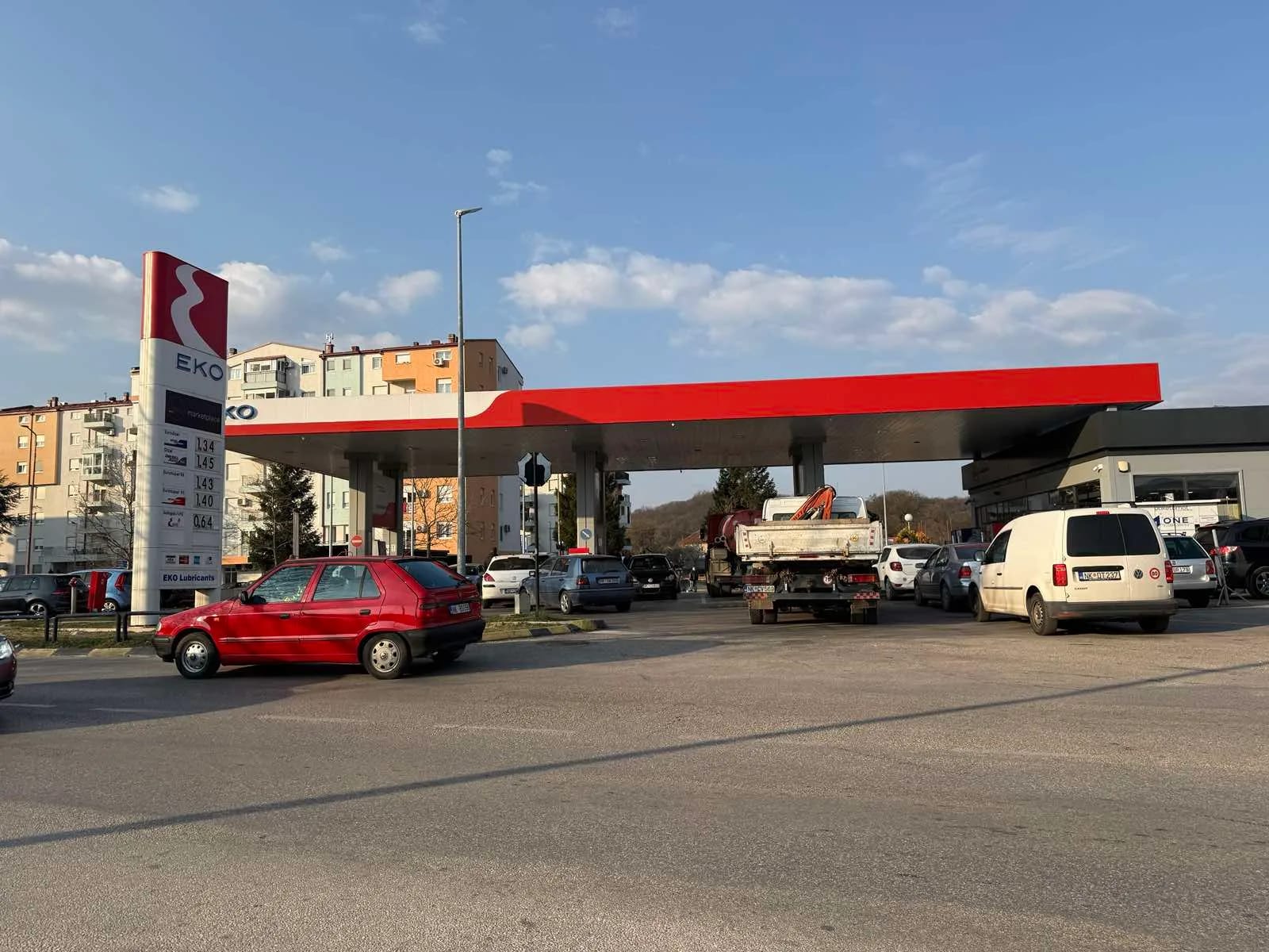 Jeftinije sve vrste goriva