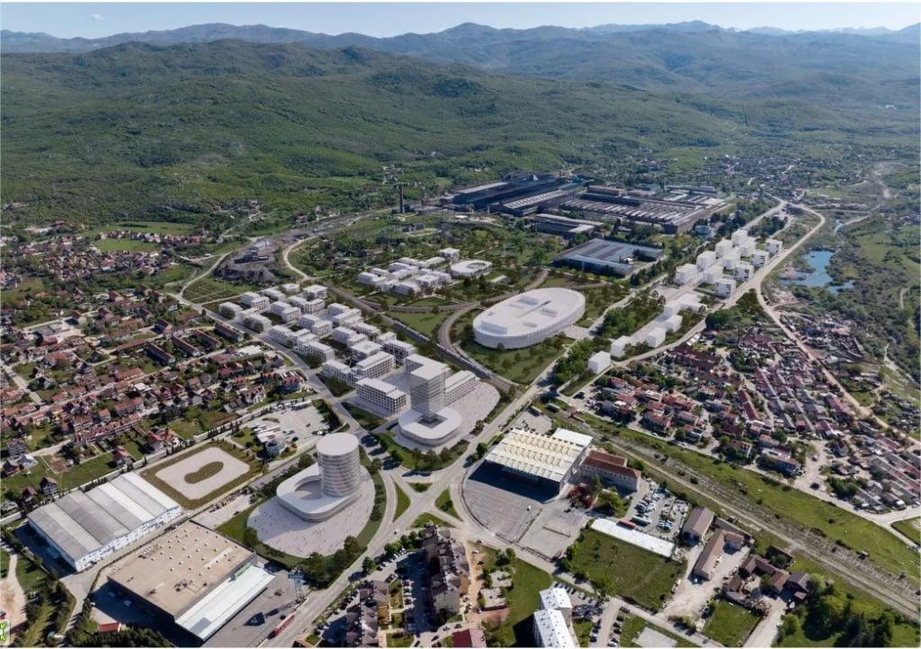 Sunčani grad i otpad od svega i svačega jedan pored drugog