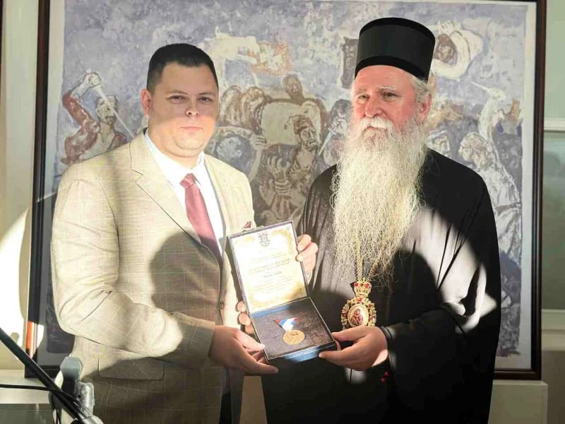 U Nikšiću otvorena izložba povodom 150 godina Vučedolske bitke, mitropolitu Joanikiju uručena spomenica