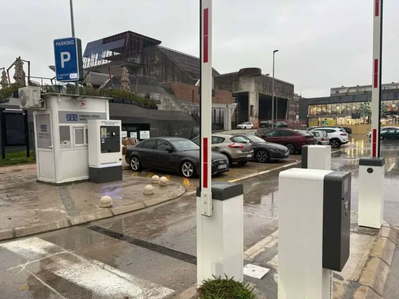 Parking u Ulici Radoja Dakića zatvoren od 14. do 16. avgusta