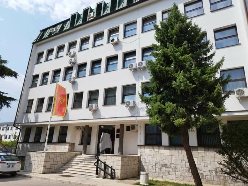 ODT Nikšić: Određen pritvor osumnjičenom zbog prijetnji supruzi i djeci