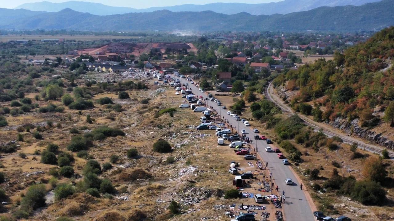 VIDEO: Ponedjeljkom je buvljak centar svijeta u Nikšiću