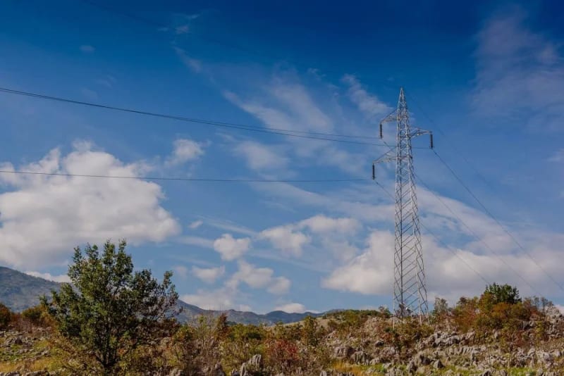 Isključenja struje u više djelova opštine