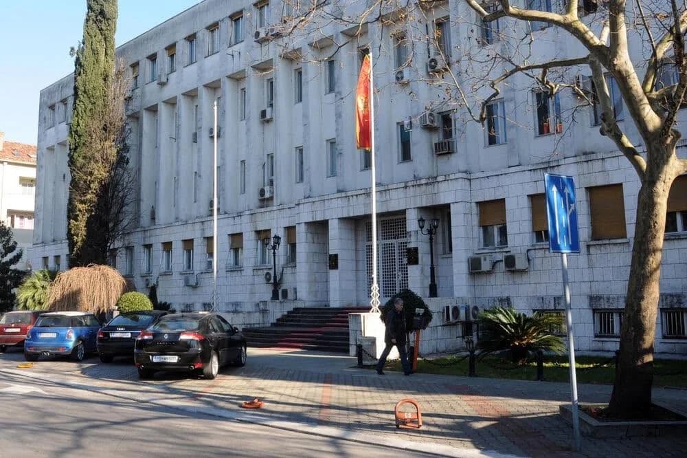 Budžetski prihodi premašili dvije milijarde eura za osam mjeseci