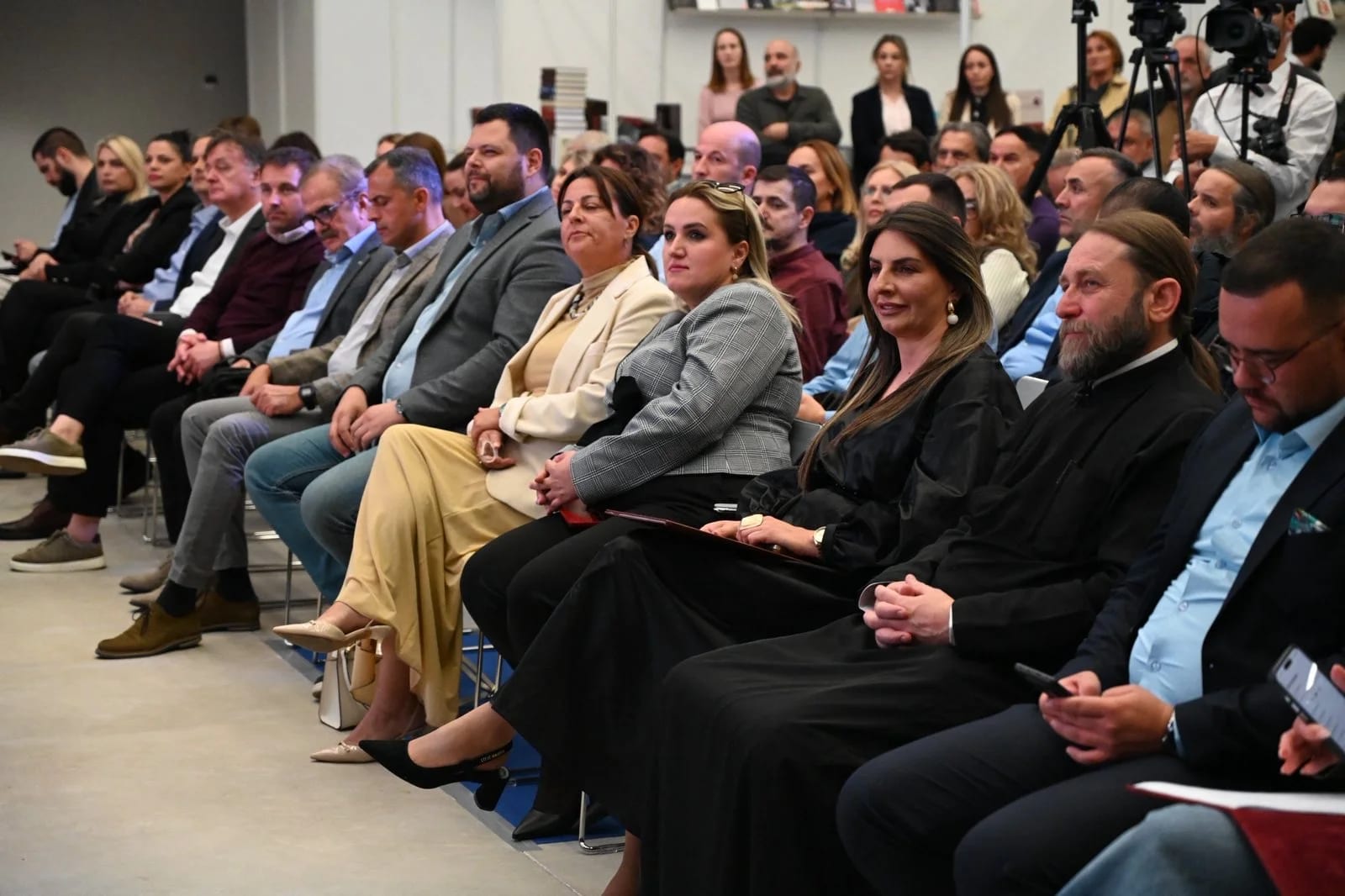 Počeo „Anderva book“: Nikšić narednih dana u znaku knjige i književnosti